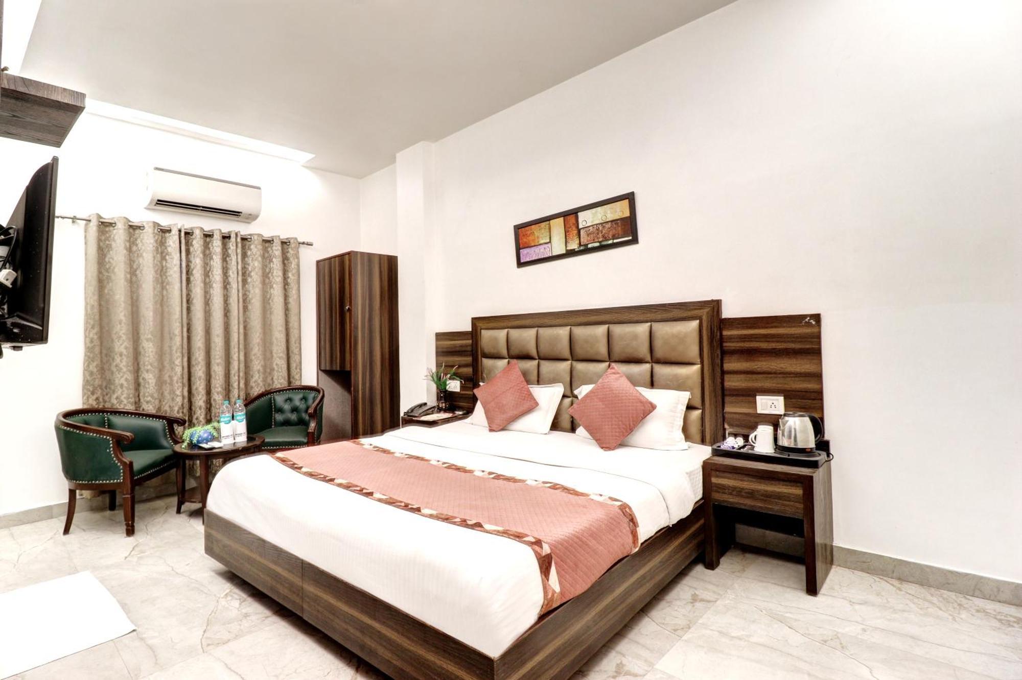 Hotel Emporio Dx - New Delhi Railway Station - Paharganj Luaran gambar