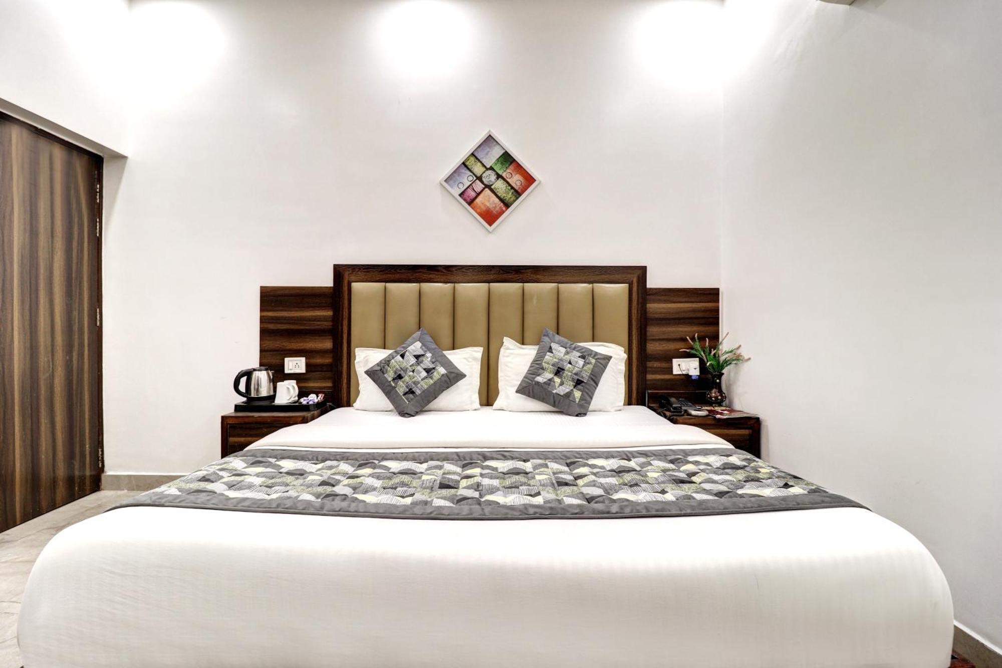 Hotel Emporio Dx - New Delhi Railway Station - Paharganj Luaran gambar