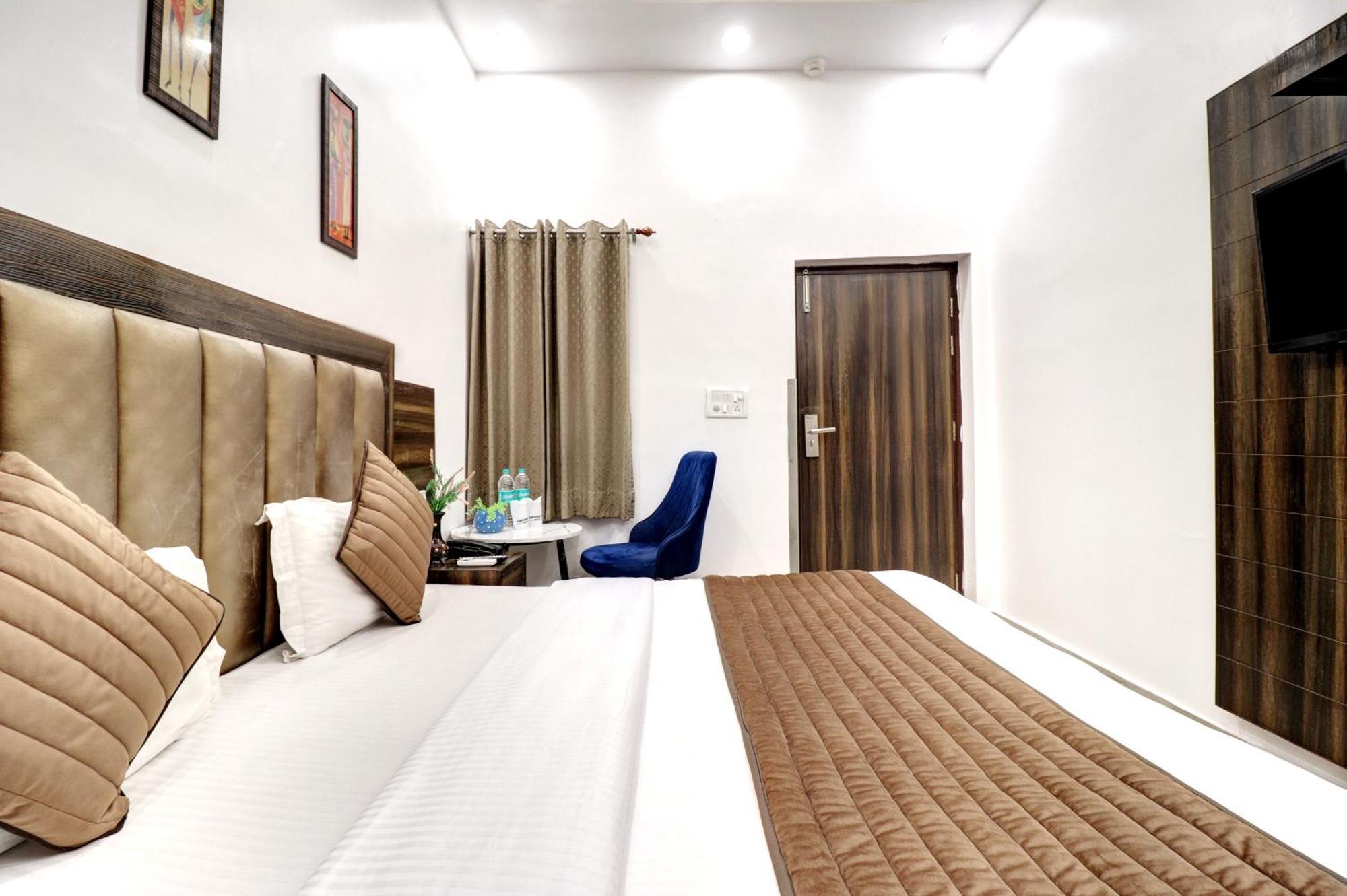 Hotel Emporio Dx - New Delhi Railway Station - Paharganj Luaran gambar