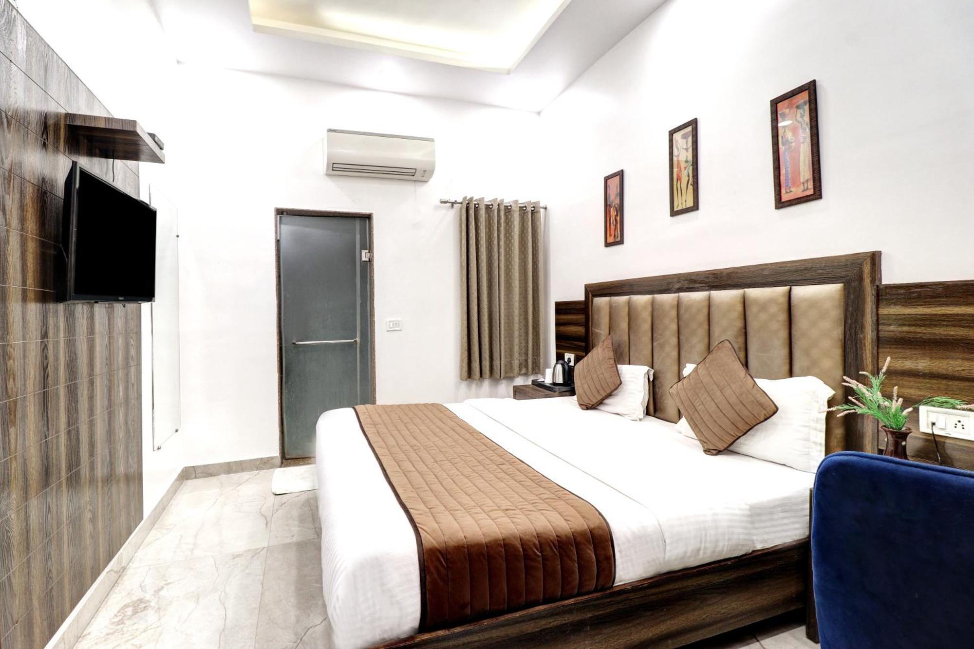 Hotel Emporio Dx - New Delhi Railway Station - Paharganj Luaran gambar